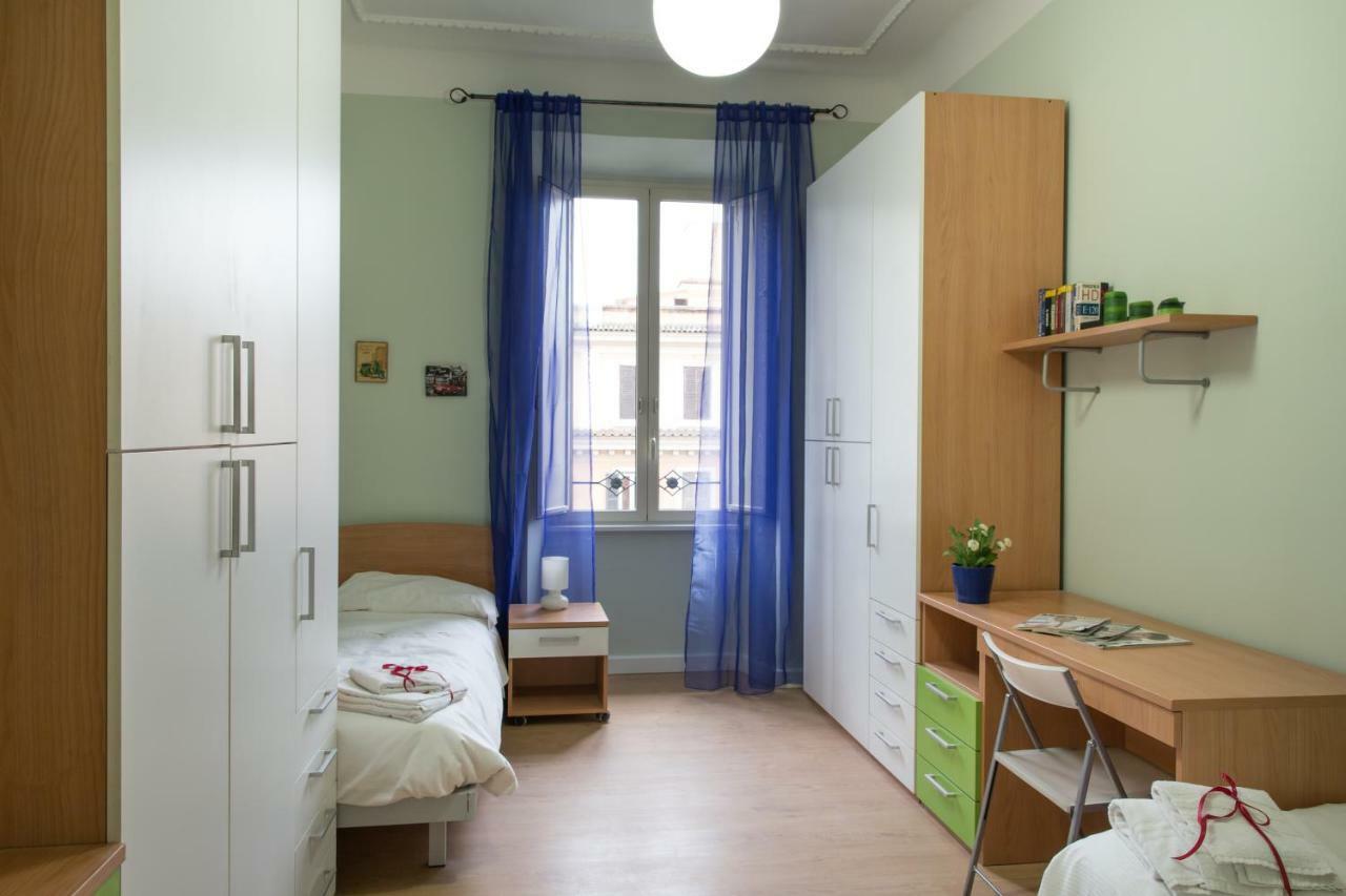 Beautiful Apartment In San Giovanni Close To Colosseo Róma Kültér fotó
