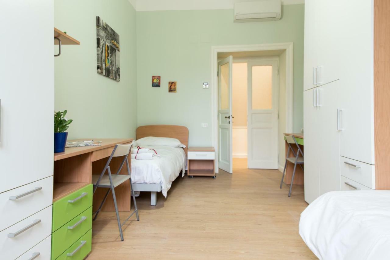 Beautiful Apartment In San Giovanni Close To Colosseo Róma Kültér fotó